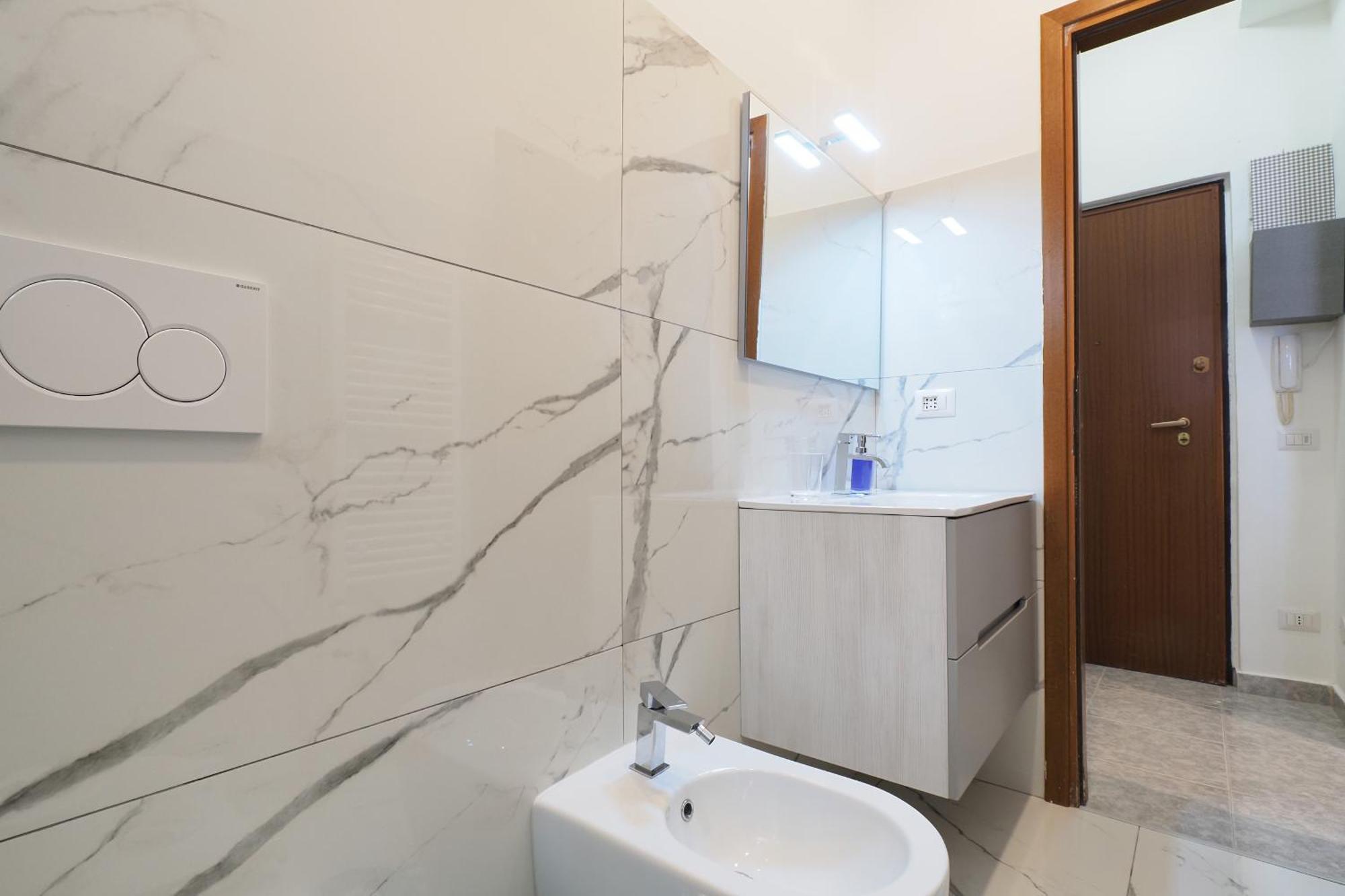 Primopiano - Astesani Apartment Милано Екстериор снимка