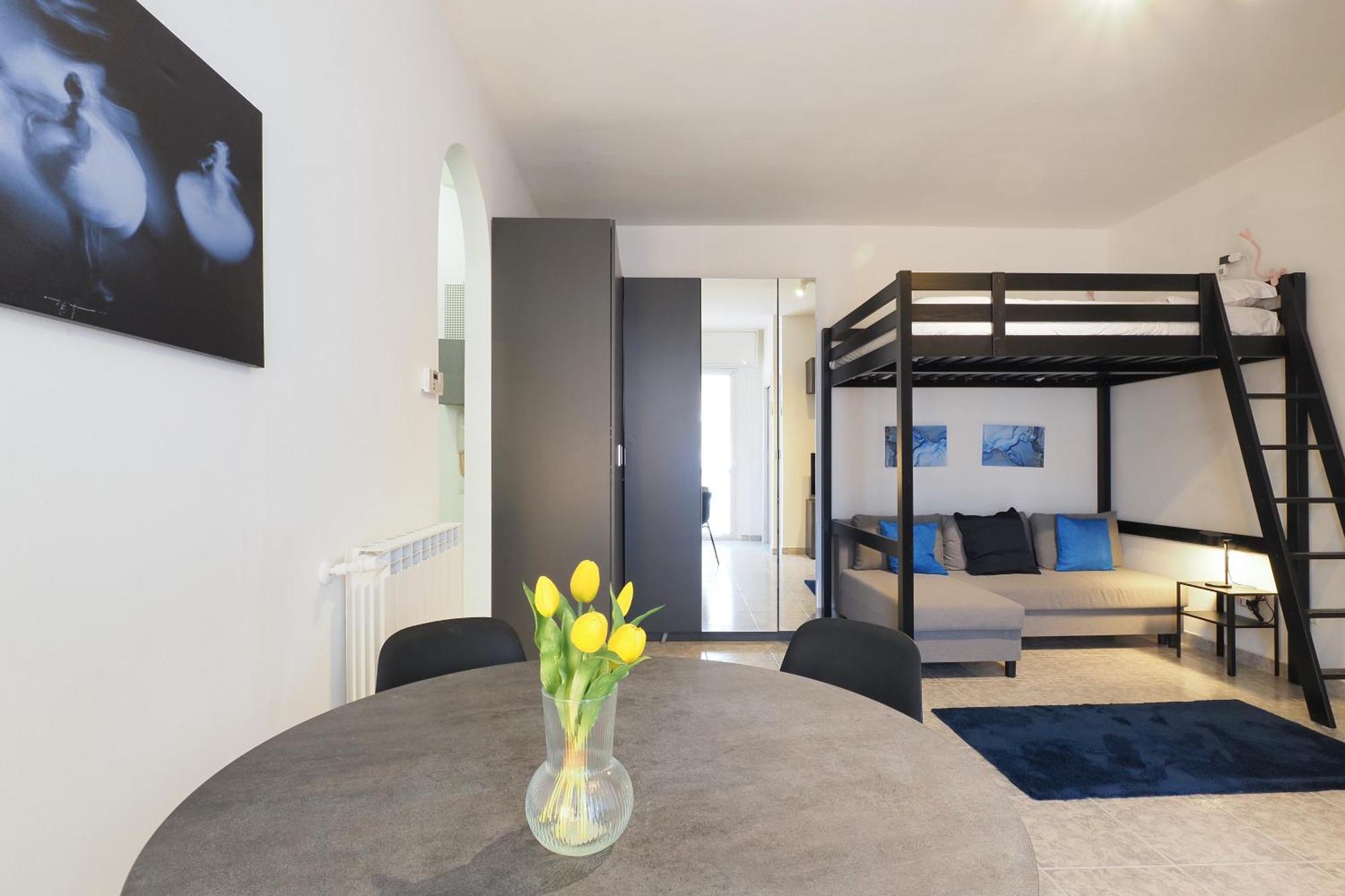 Primopiano - Astesani Apartment Милано Екстериор снимка