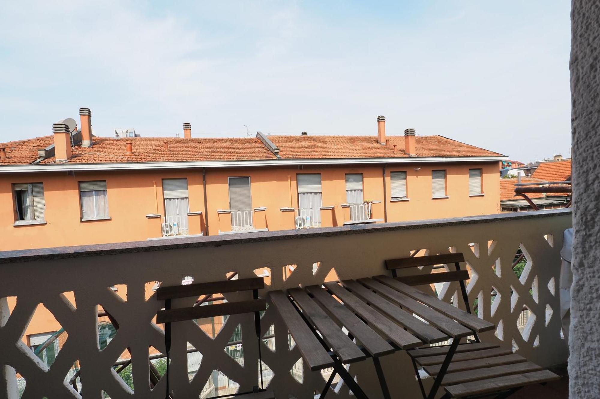 Primopiano - Astesani Apartment Милано Екстериор снимка